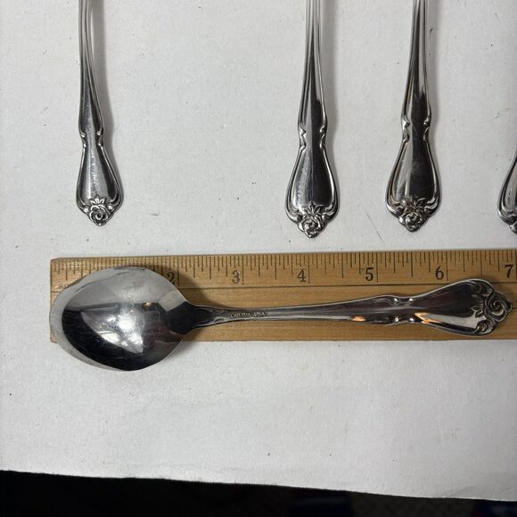 Oneida Flatware Spoons Arbor Rose True Rose Stainless 7 Place Soup & 2 Tea D3 - Picture 3 of 6